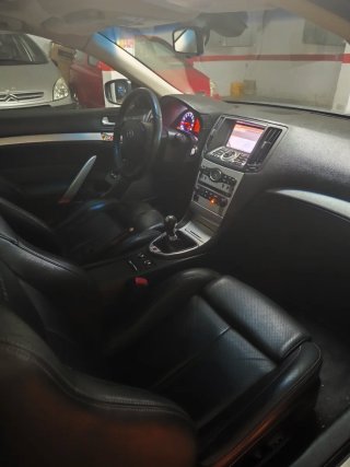 Infiniti G37 2010