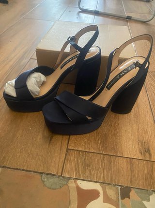 Sandalias Zara Tacon Azul