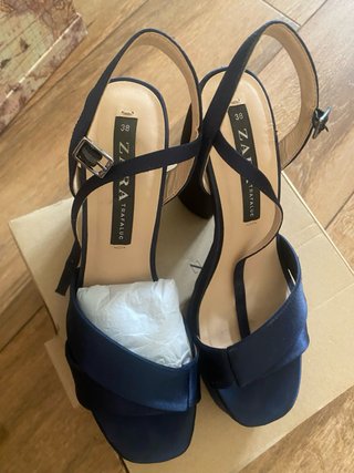 Sandalias Zara Tacon Azul