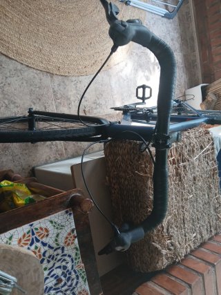Gravel/bikepacking
