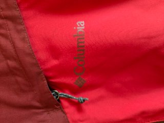 Chaqueta técnica Columbia omni tech. Talla S