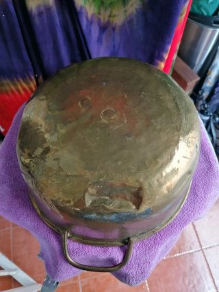 Olla de Bronce Antigua