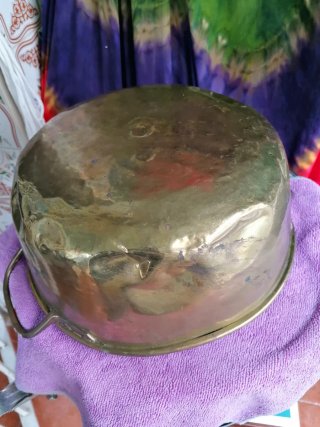 Olla de Bronce Antigua