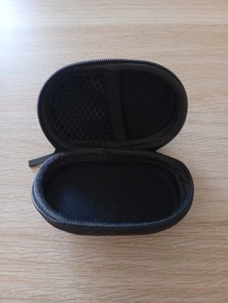 Auriculares Bluetooth SoundPEATS Negros