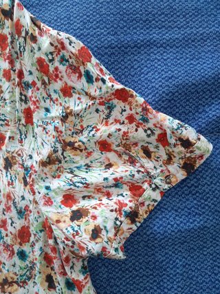 Blusa estampado floral (NUEVA)