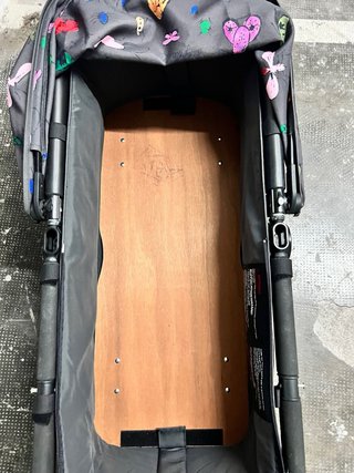 Coche  Bugaboo con funda muy buen estado