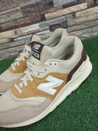 New Balance Sneakers Beige/Brown Uomo