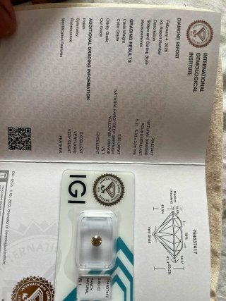 Diamante 0.60 ct VS1 Marrón Dorado