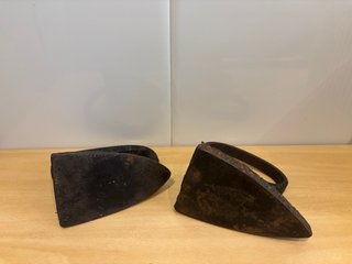 2 Planchas de Hierro Antiguas