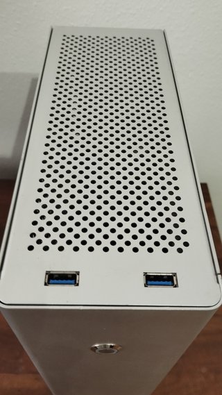 PC Compacto económico Core i3 7100 8GB 500GB HDMI