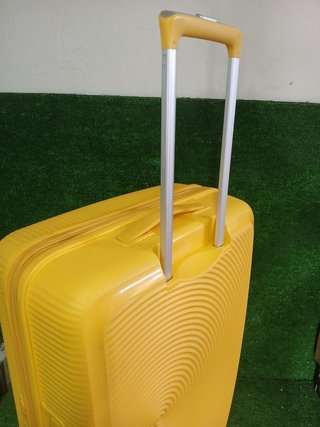 Maleta American Tourister Soundbox 77 cm amarilla