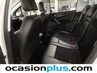 Peugeot 2008 BlueHDi 120 S&S Allure 88 kW (120 CV)
