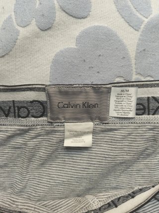 Slip Calvin Klein Talla M Rayas Grises