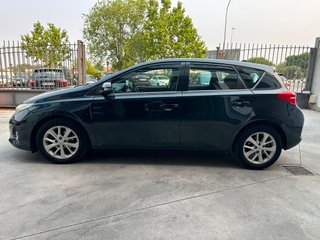 Toyota Auris 1.4 TURBODIESEL DYNAMIC 2014