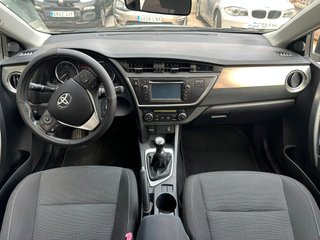 Toyota Auris 1.4 TURBODIESEL DYNAMIC 2014