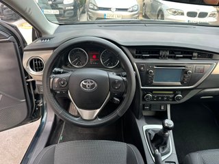 Toyota Auris 1.4 TURBODIESEL DYNAMIC 2014