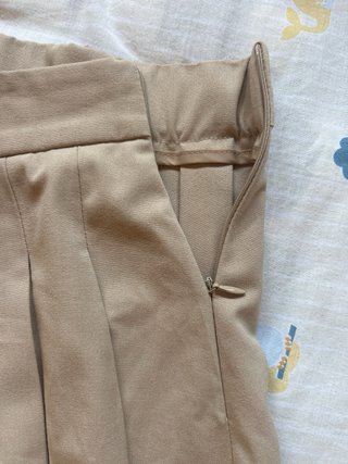 Falda Stradivarius marrón Talla XS