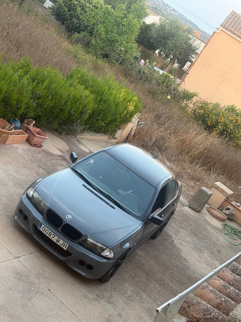 BMW Serie 3 2001 - foto 1