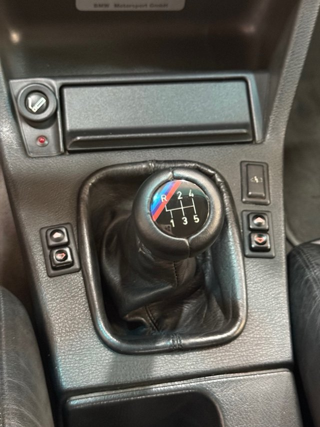 BMW M3 e30 Sport Evolution !!