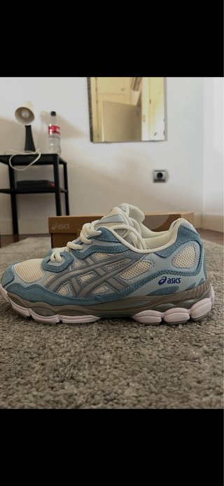 Zapatillas Asics Talla 43.5