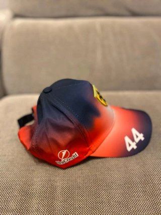 Gorra Ferrari Hamilton 44 Scuderia Ferrari 2026