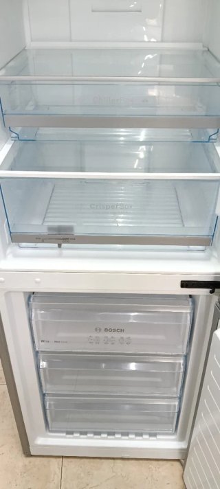 NEVERA COMBI BOSCH NO FROST ENERGÍA A+