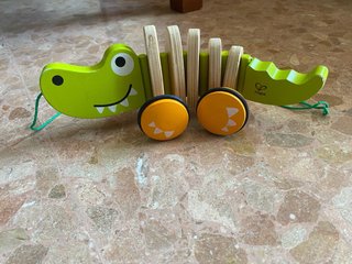 Cocodrilo de arrastre Hape