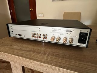 Amplificador Primare Negro