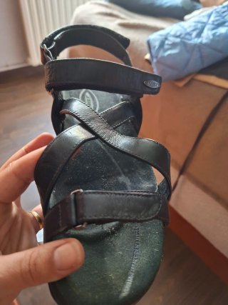 Sandalias MBT Talla 39 Negras