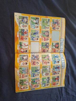 Álbum Cromos Liga Este 2011-2012 Panini