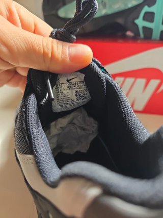 Nike Air Max 95 Negro y Turquesa