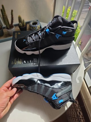 Jordan 6 Rings Negro y Azul