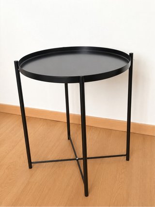 Tavolo ausiliario con vassoio/ IKEA GLADOM nero
