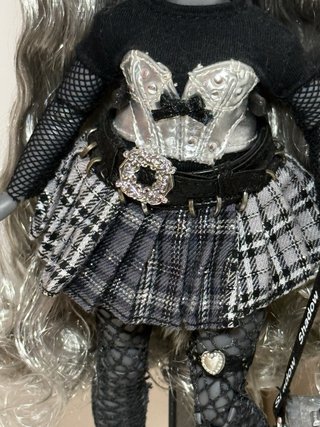 Muñeca Shadow High Luna