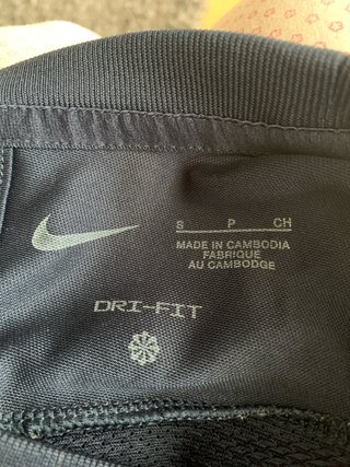 Camiseta deportiva Nike azul