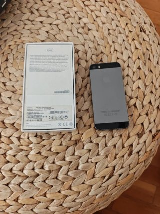 iPhone 5s Apple