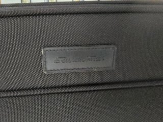 Maleta de viaje grande negra