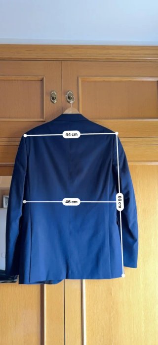 Traje azul marino talla 46
