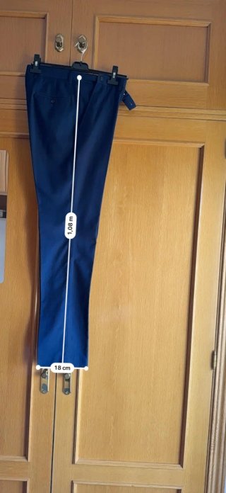 Traje azul marino talla 46