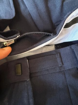 Traje azul marino talla 46