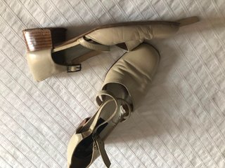 Zapatos de piel mujer beige