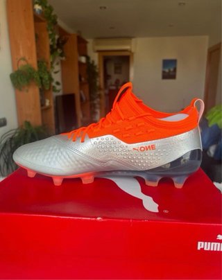Botas de fútbol Puma One Naranja/Plata