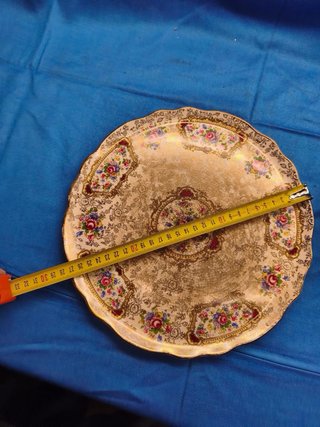 Prato Pompadour Porcelana Inglesa