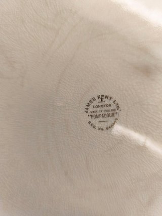 Prato Pompadour Porcelana Inglesa