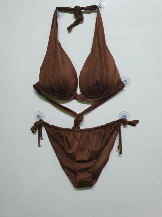 Set bikini marrone e verde + foulard rosa