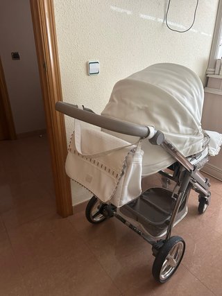 Carrito de bebé 3 piezas marca BEBECAR