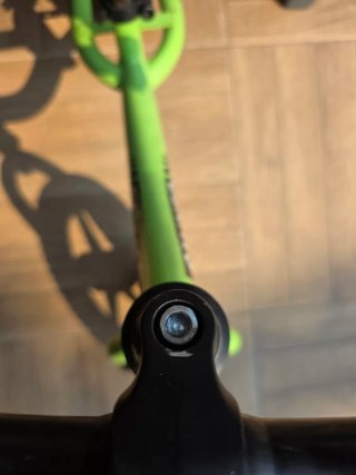 Bici de equilibrio Sawyer verde