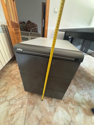 Mesa de oficina moderna