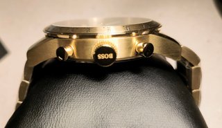 Reloj Boss nuevo, verde y dorado