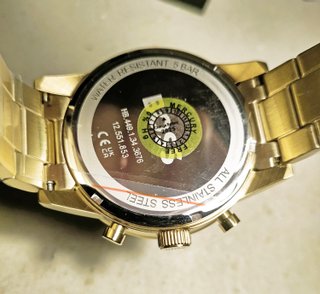 Reloj Boss nuevo, verde y dorado